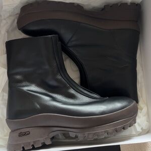 Maguire Estrella Black Lined Boots